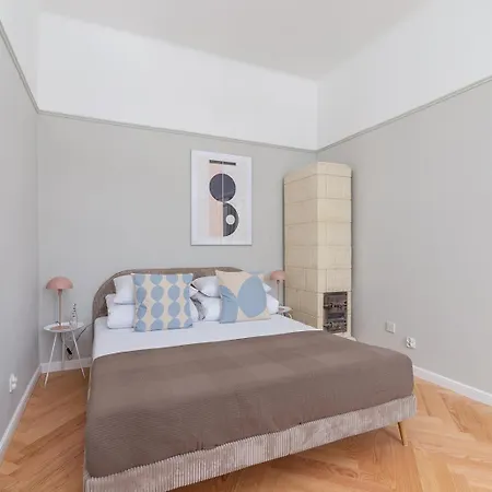 2 - Bedroom With Balcony - Rejtana 10 公寓