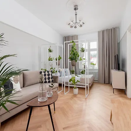 公寓 2 - Bedroom With Balcony - Rejtana 10 克拉科夫