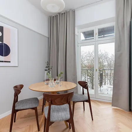 Apartment 2 - Bedroom With Balcony - Rejtana 10 Krakow