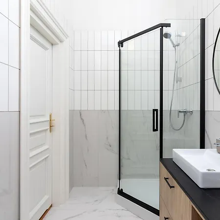 2 - Bedroom With Balcony - Rejtana 10